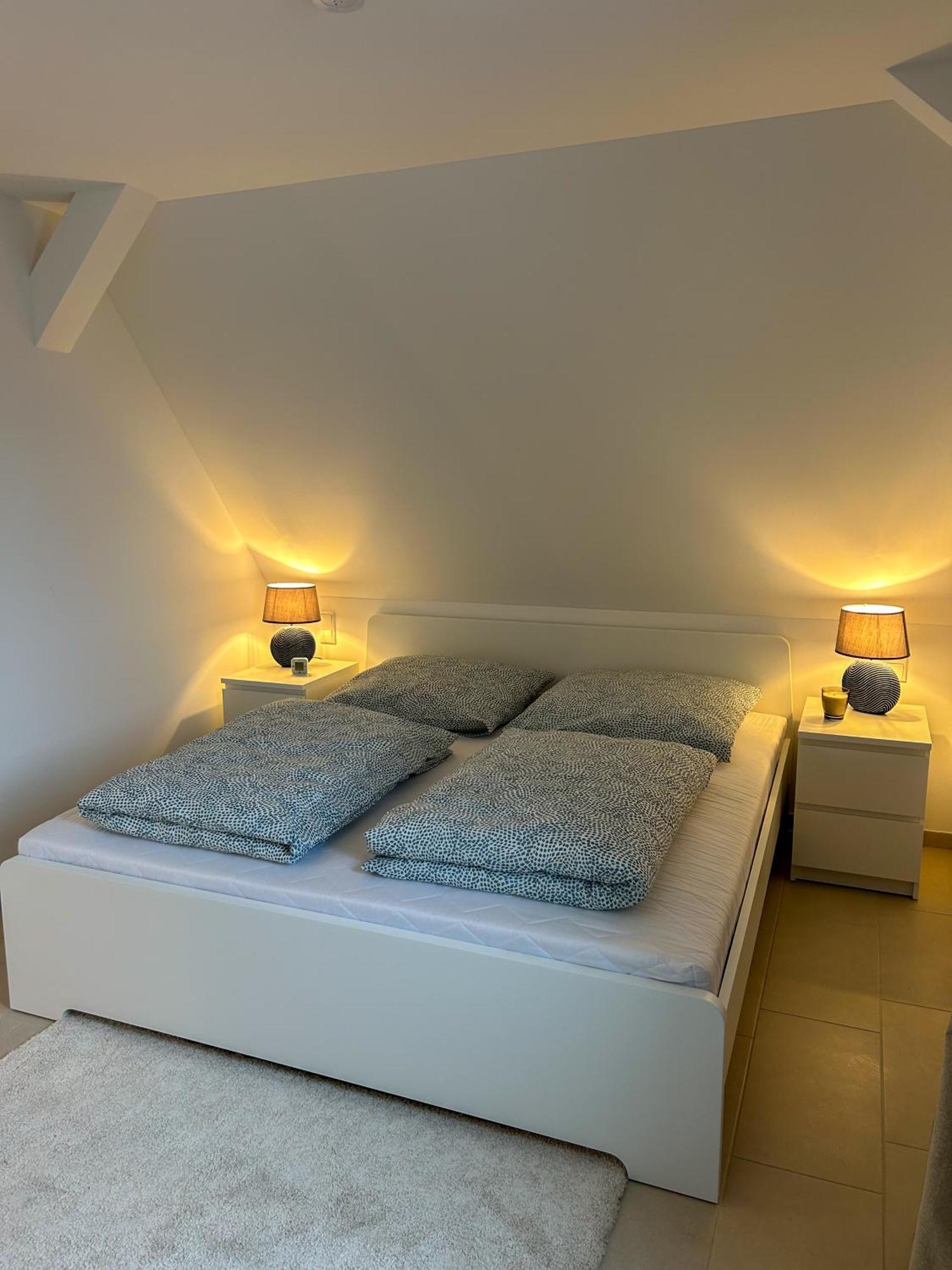 As 5 One & Two Bamberg - Modern In Ruhiger Lager Mit Balkon * Hallstadt