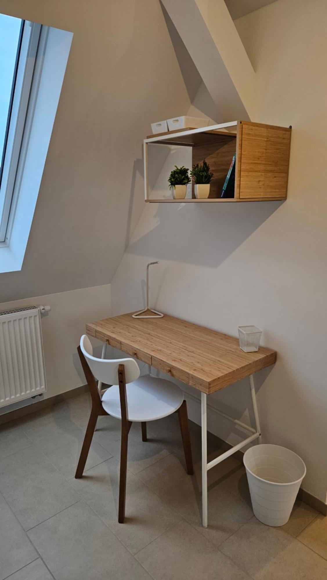As 5 One & Two Bamberg - Modern In Ruhiger Lager Mit Balkon